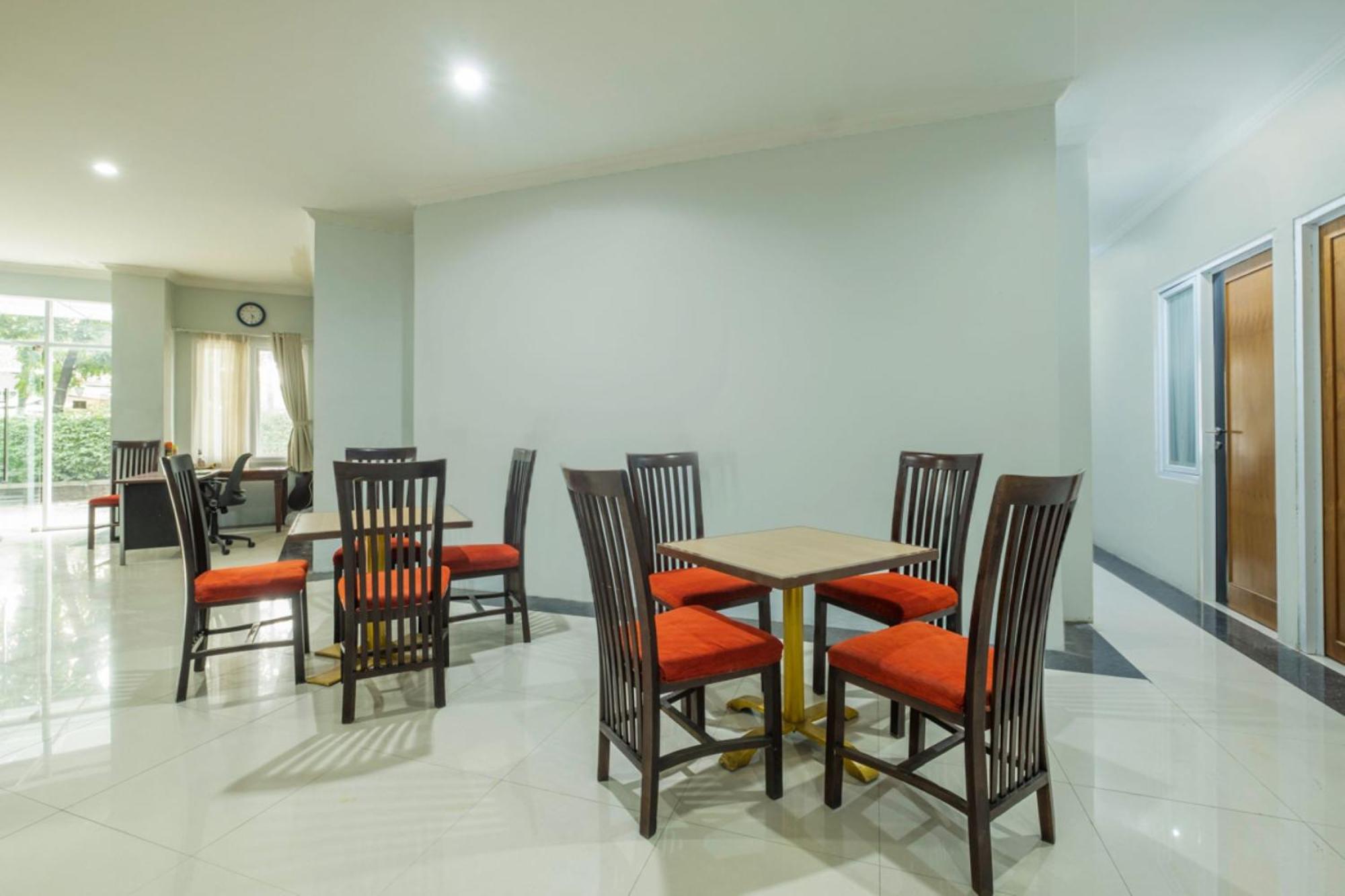 Oyo Living 2195 Al Jazeerah Residence Syariah Bandung Zewnętrze zdjęcie
